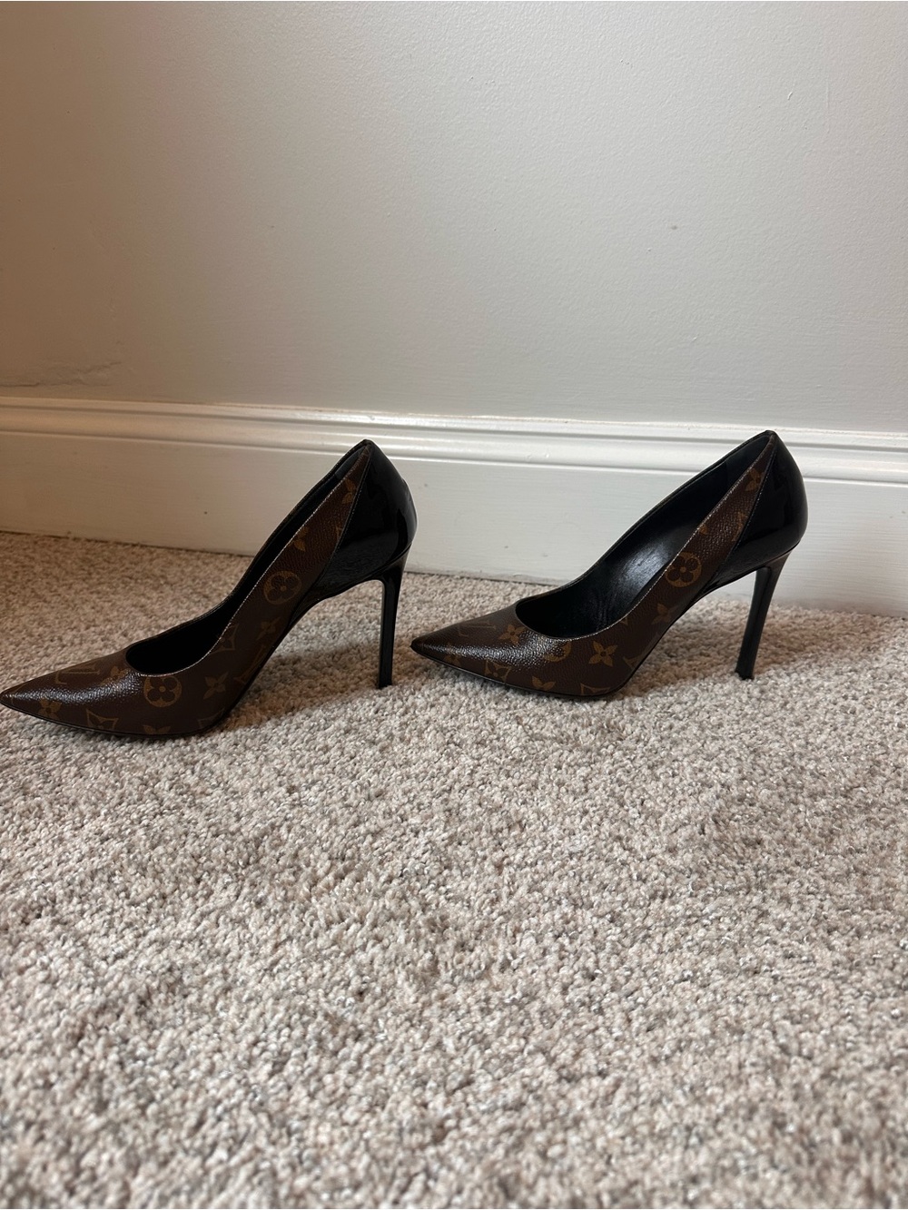 Louis Vuitton Brown Monogram Pointed Toe Stilettos